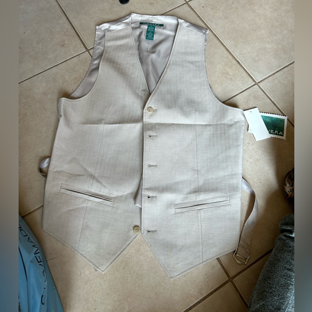Cubavera linen vest